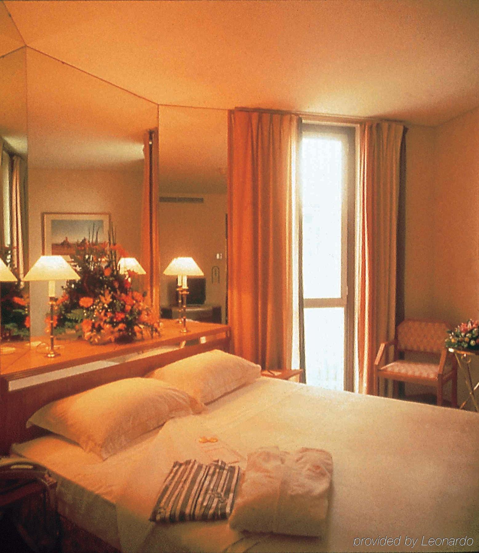 Al Khozama Hotel Riade Quarto foto
