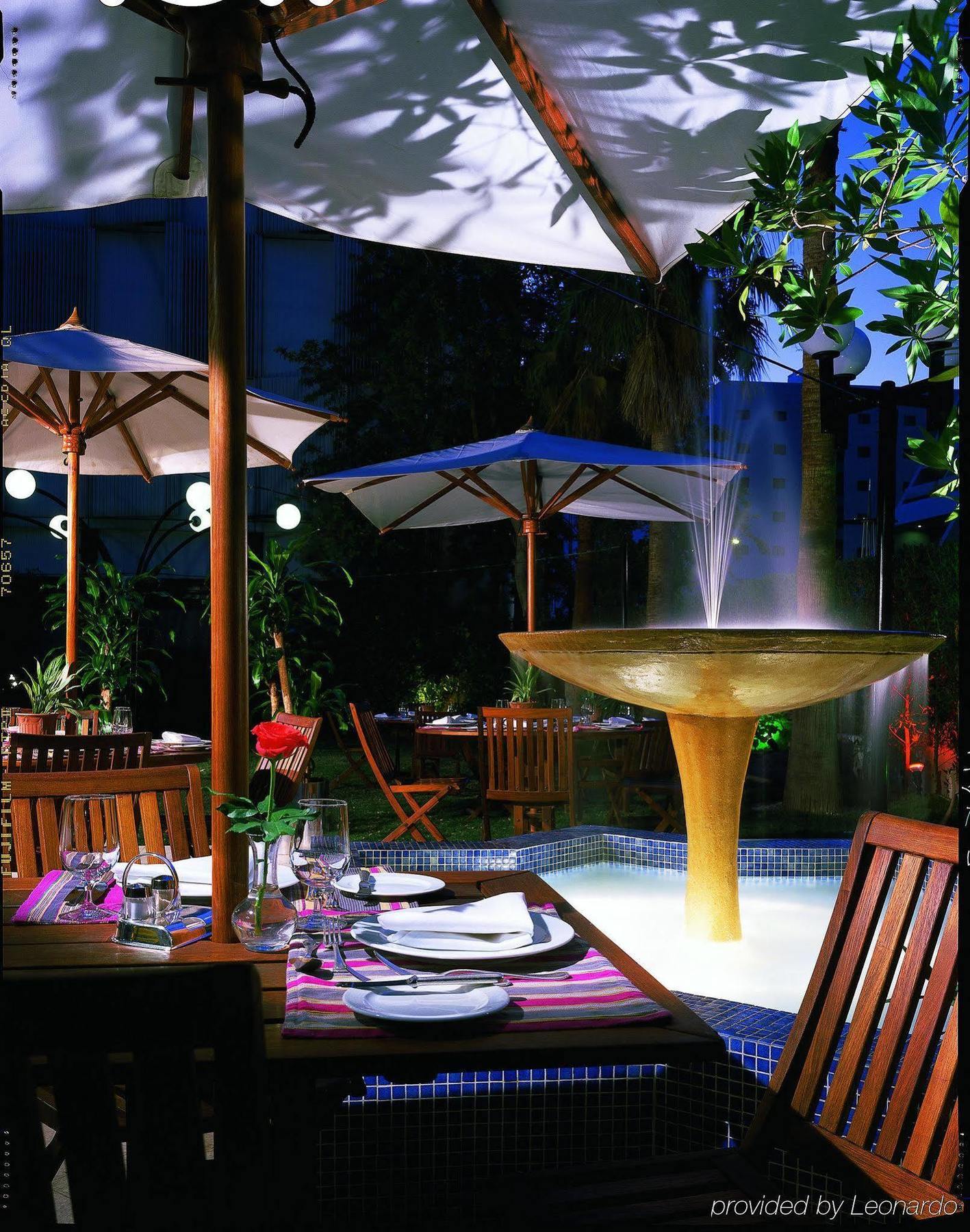 Al Khozama Hotel Riade Restaurante foto