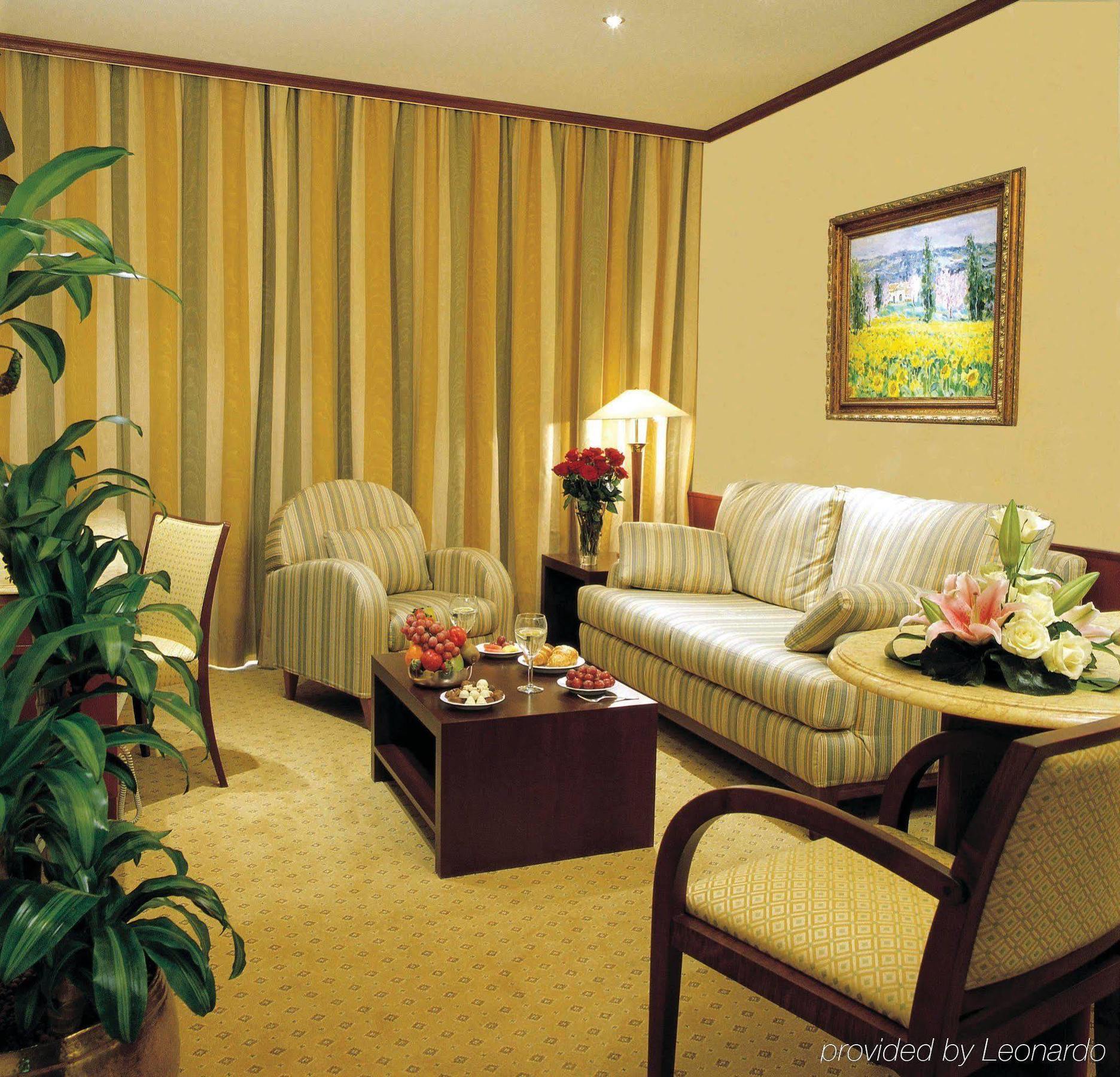 Al Khozama Hotel Riade Quarto foto