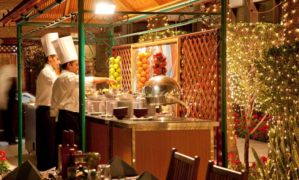 Al Khozama Hotel Riade Restaurante foto